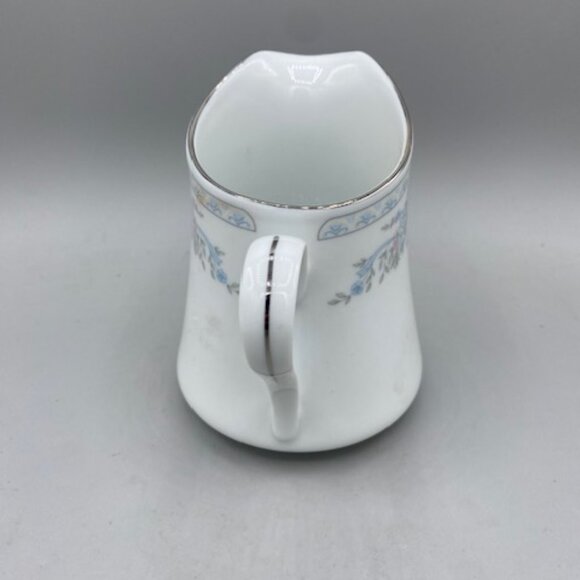 Rosepoint by Fairfield Fine China Pattern Floral w/Ribbon Creamer - Picture 3 of 4